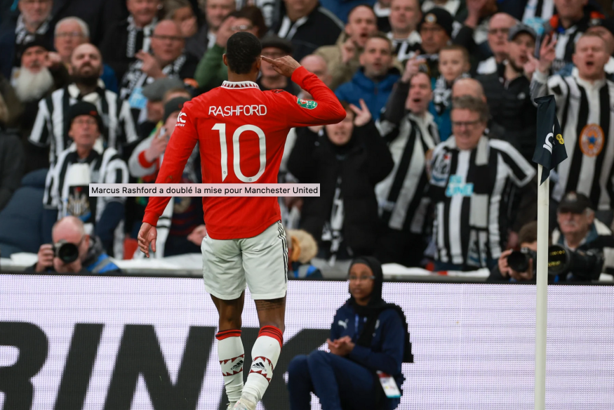 "Manchester United met fin à sa disette de six ans en remportant la Carabao Cup contre Newcastle"